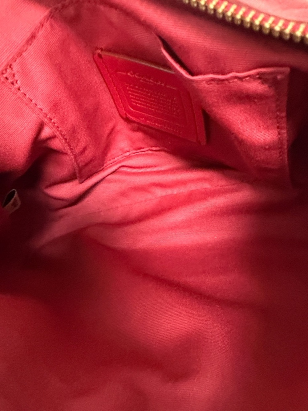 Coach Red Pebbled Leather Crossbody Shoulder Bag Gold Hardware Zip Top - Picture 10 of 11